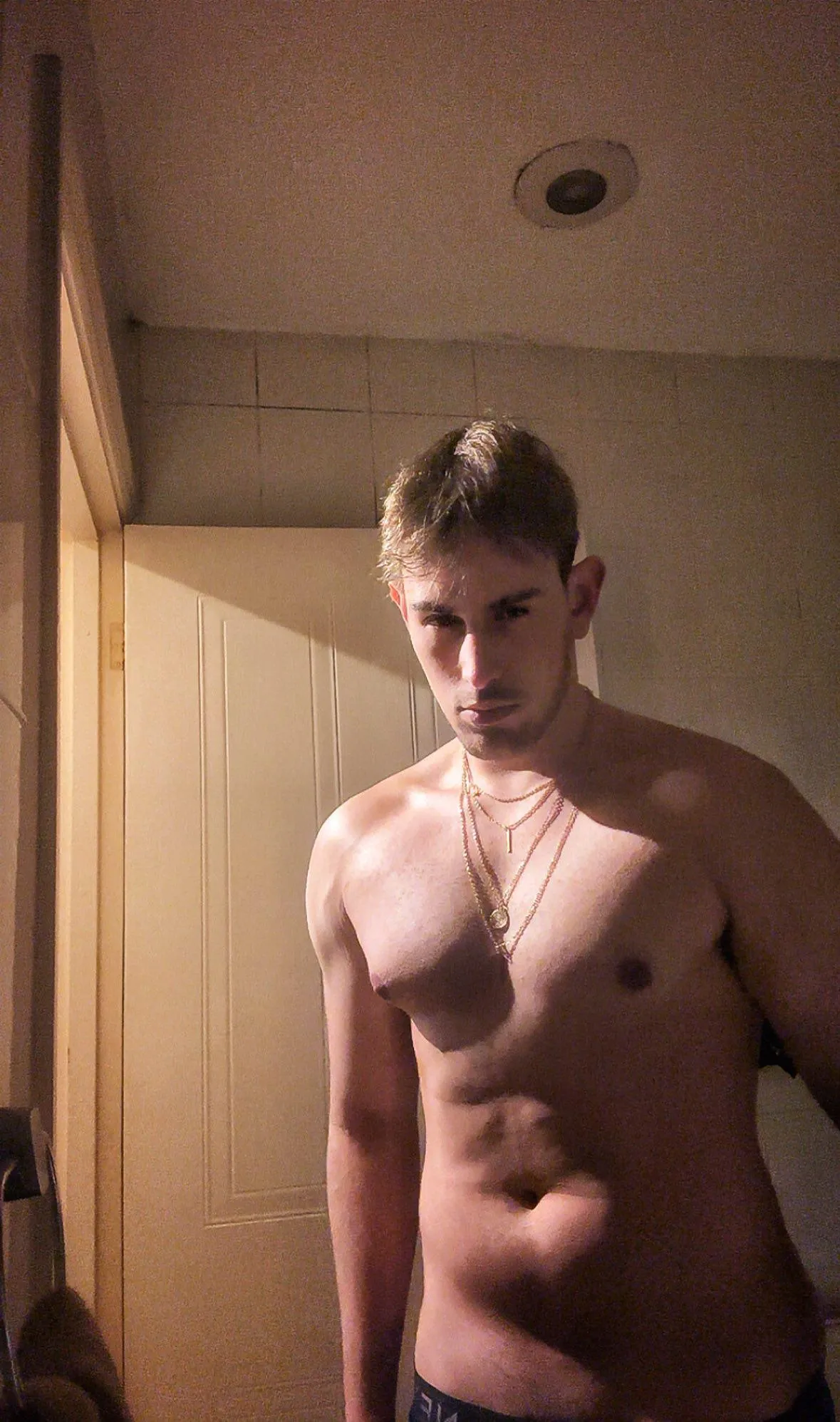 Come over and suck🙃 posted by AlejaRose03