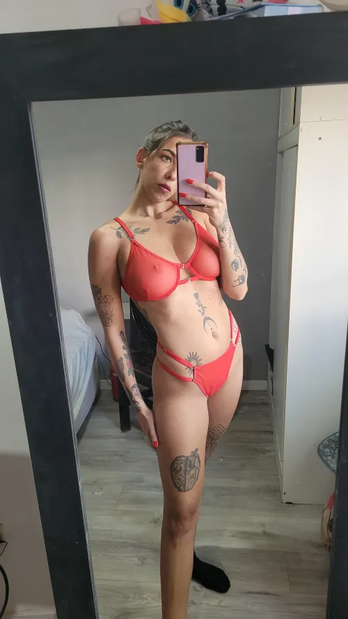 Would you like red lingerie? by Bbylilu