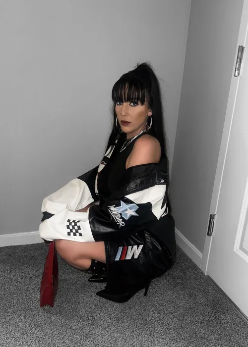 Baddie with bangs 🥵 by itsbrooklynnk