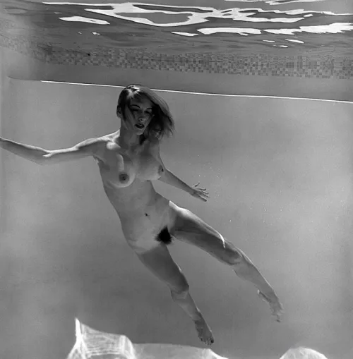 Gloria Knight (1960s) by UncleSquiffy