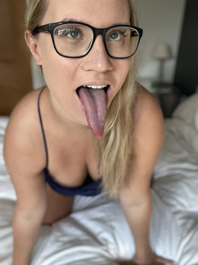 need that cream on my tongue, NOW posted by jennyahegaoblonde