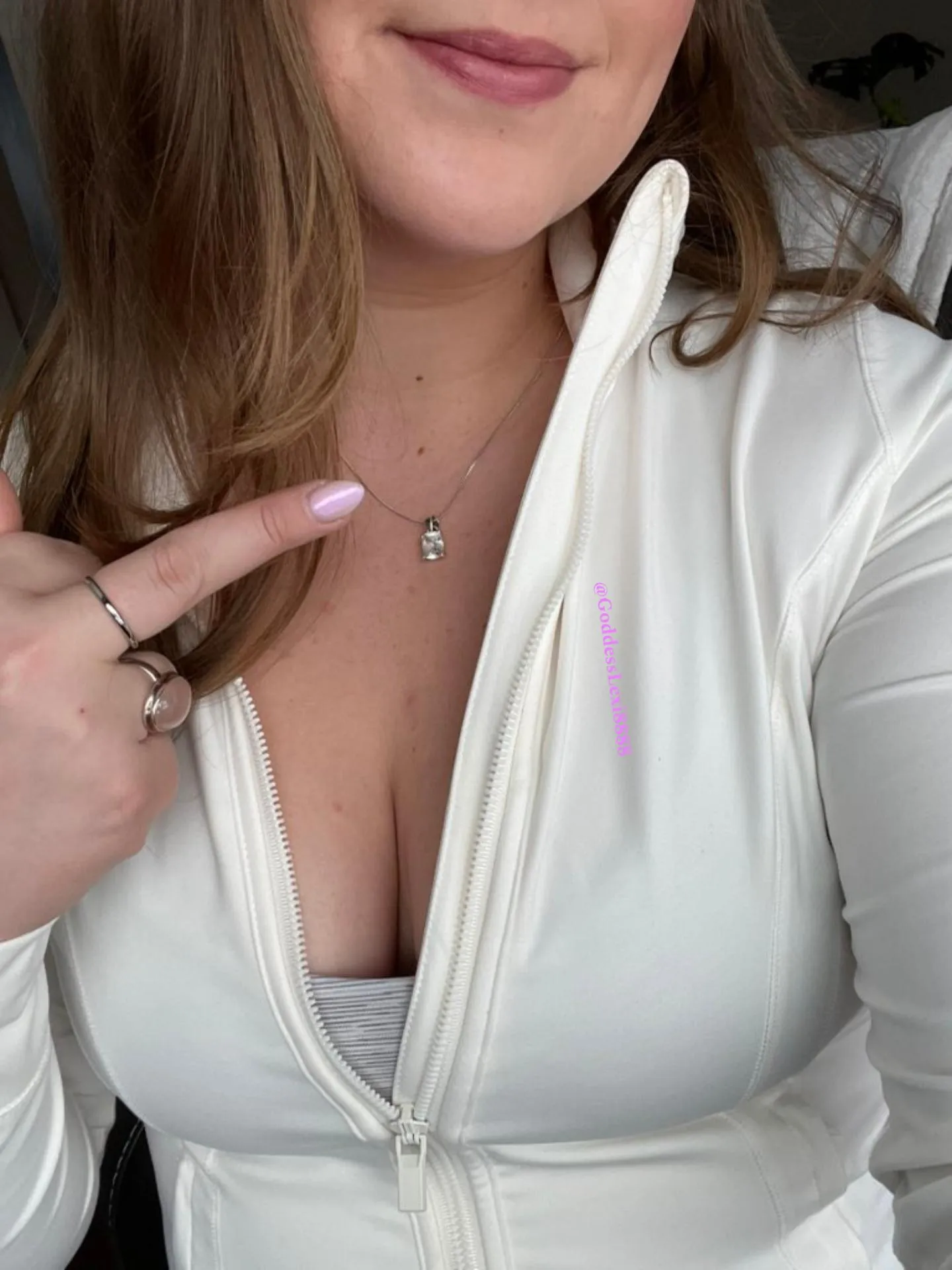 Nothing better than flipping off a loser. posted by GoddessLexi888