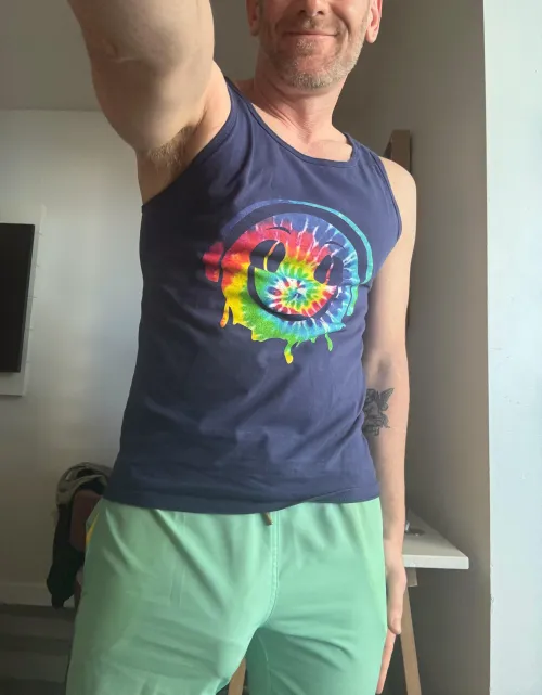 think anyone at the pool will notice by threatlevelmiddnite2