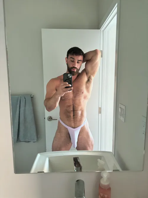 Without pump. by alphaflexer