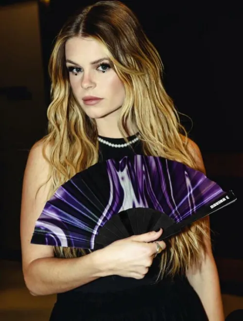 Davina Michelle by Wooden_Risk_2300