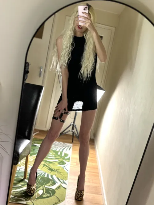 In case you fancy cute lips by LanaPeaches__