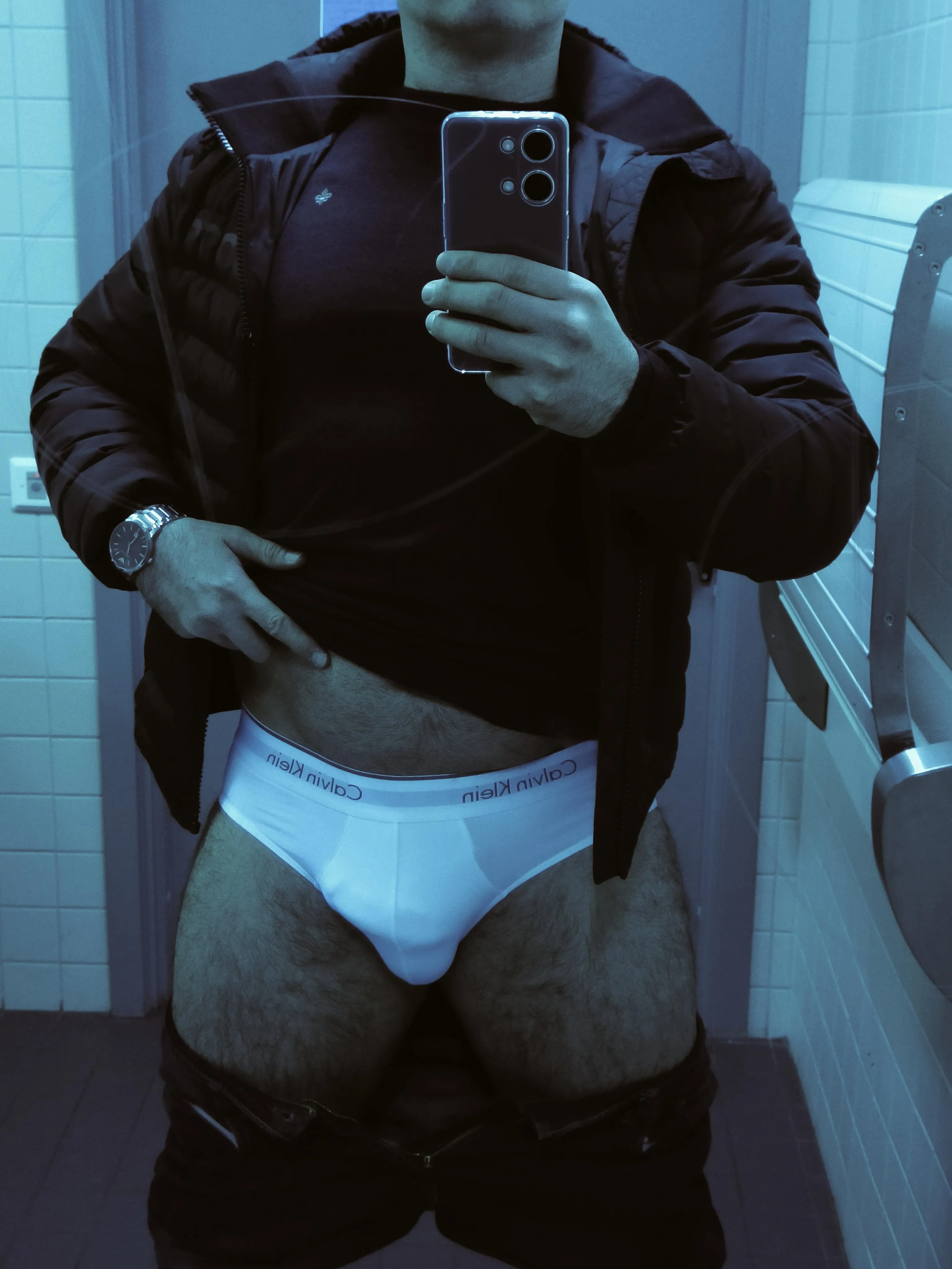 My first time here posted by MRX_OF