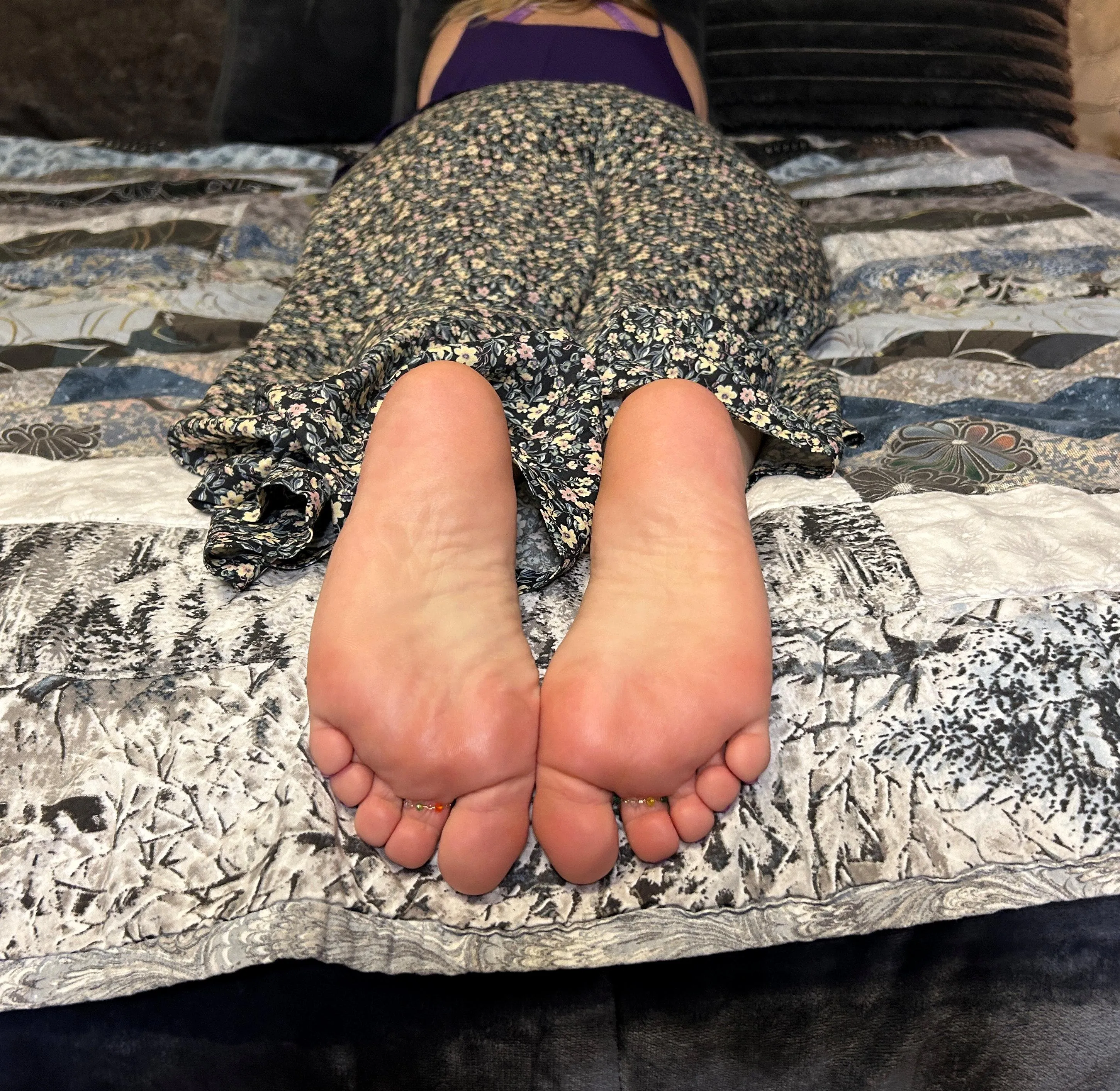 Do you like my meaty soles? posted by adelinasfootfantasy
