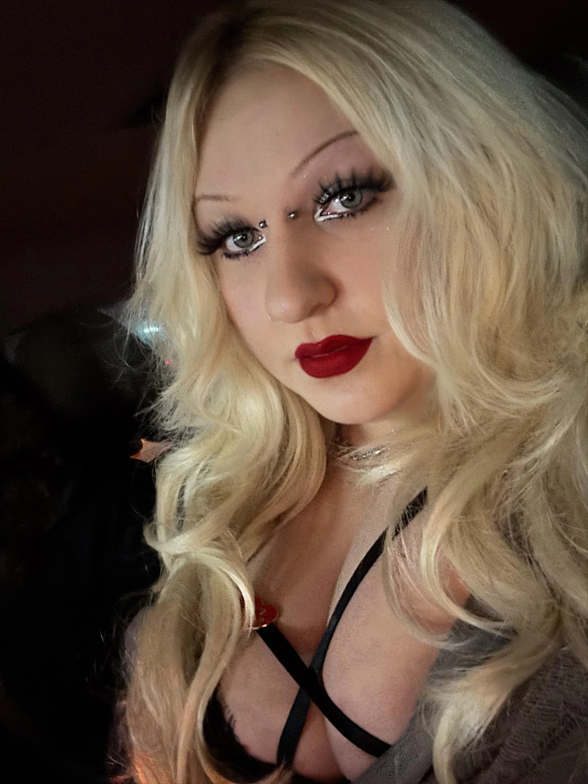 Hiii babes! ❤️ posted by Pinkatink