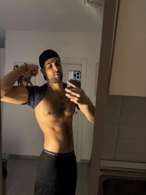 I’ll test if you’re a good boy by italiano20s_OF