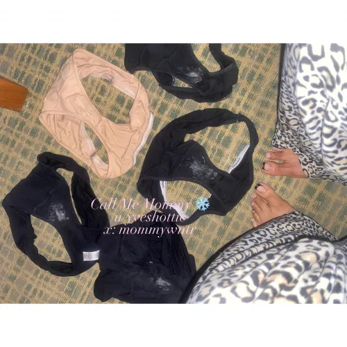 what a mess 🤤 by yveshottie