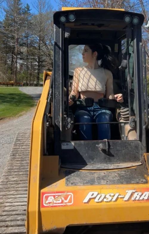 Am I crashing or nah by ericaallday