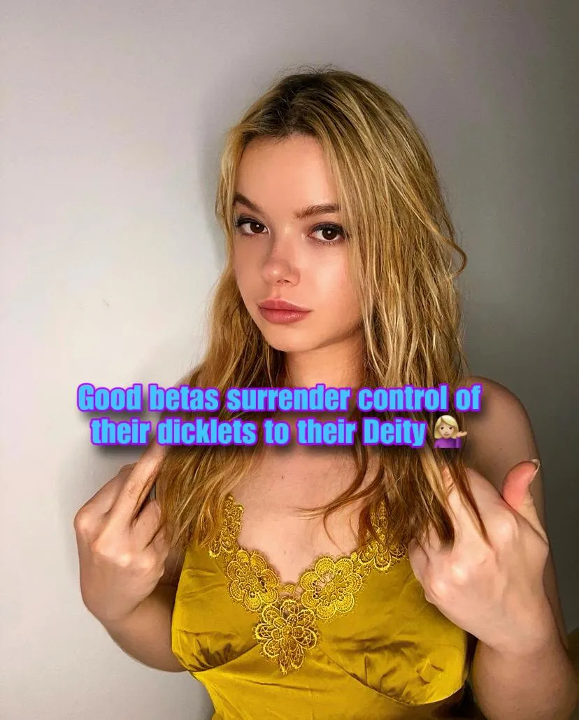 Click-clack, you are going to Lock it [no imagefap] [oc] posted by Missmaudedoll