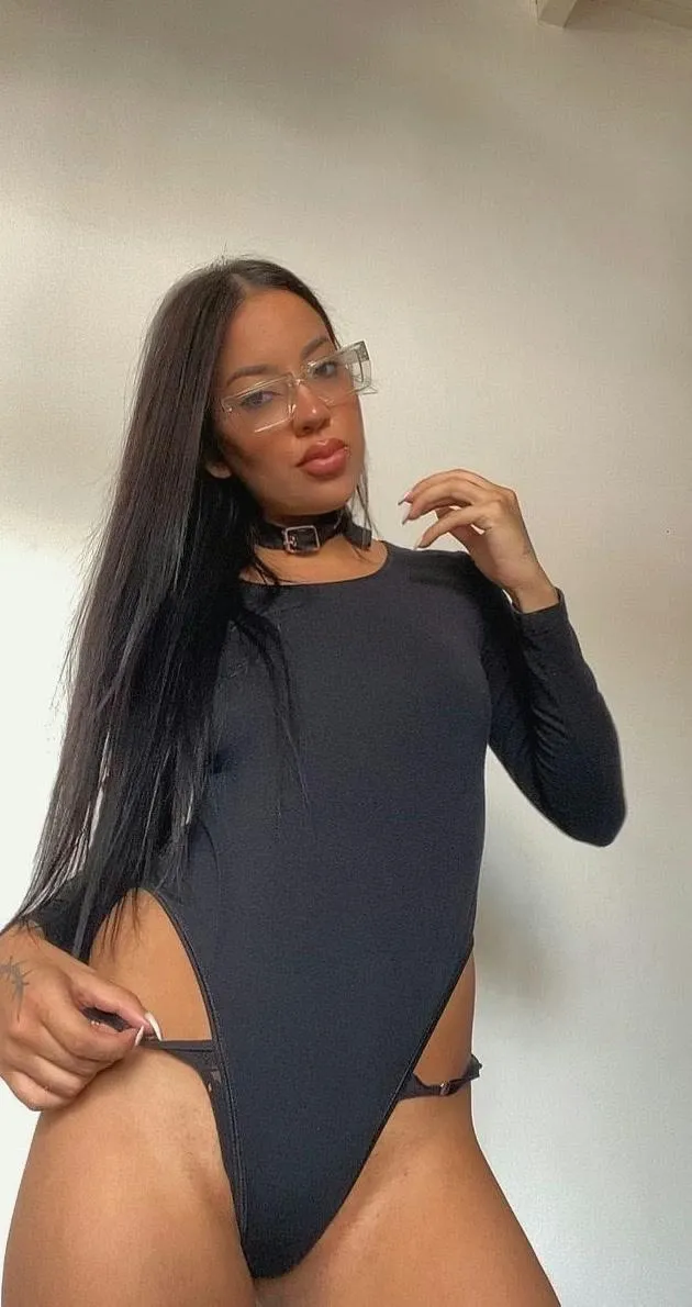 Do you want to hook up by a Latina? posted by AveryStarMoon