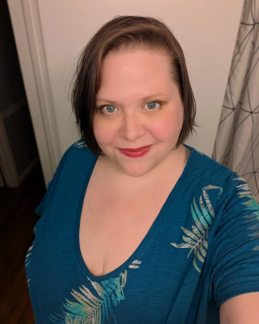 Had to look cute for a work dinner, but it's all coming off now posted by sinautomatica