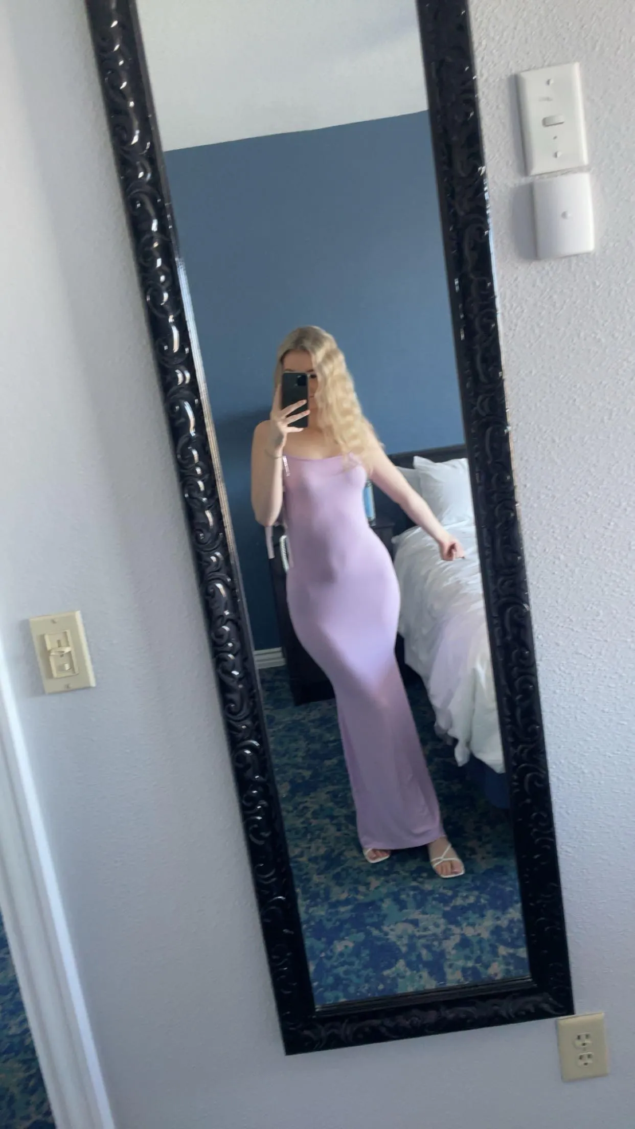 Selling 🦶 pics now😘🩷🍒🌶️ custom videos come see[oc] posted by Heavenn9999