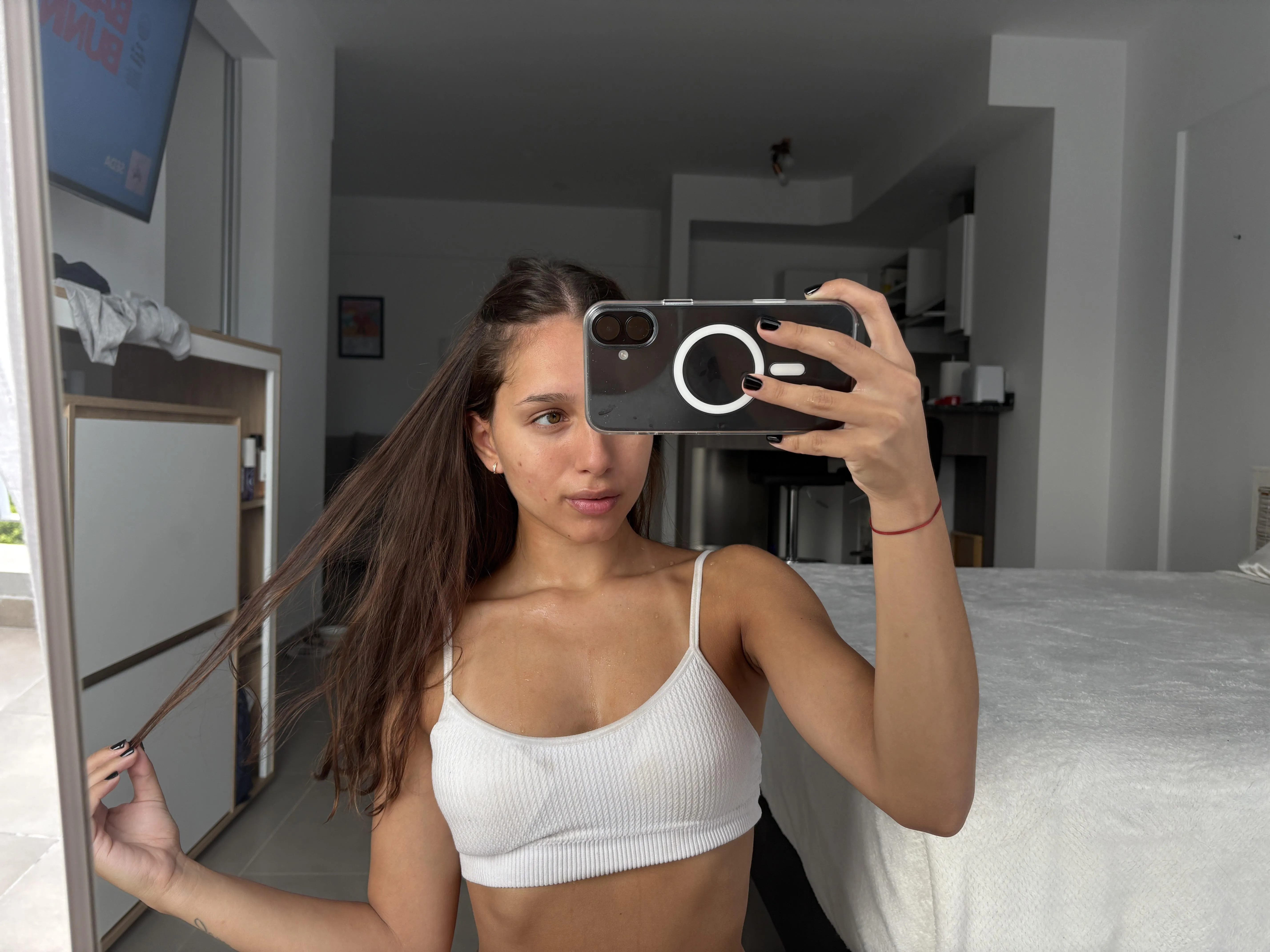 A selfie a day keeps the social anxiety at bay posted by lilcutiejen