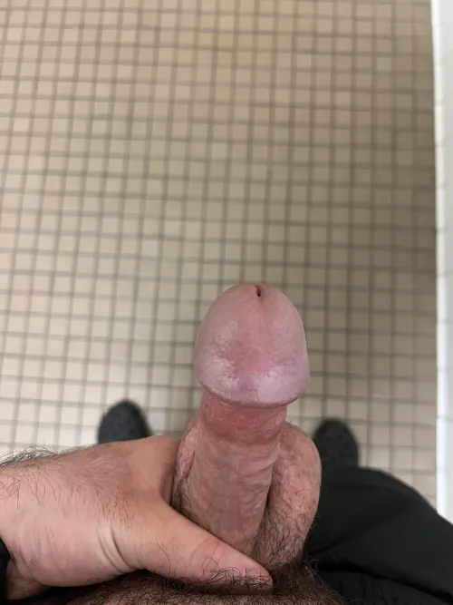 One hand grip by solidmember1