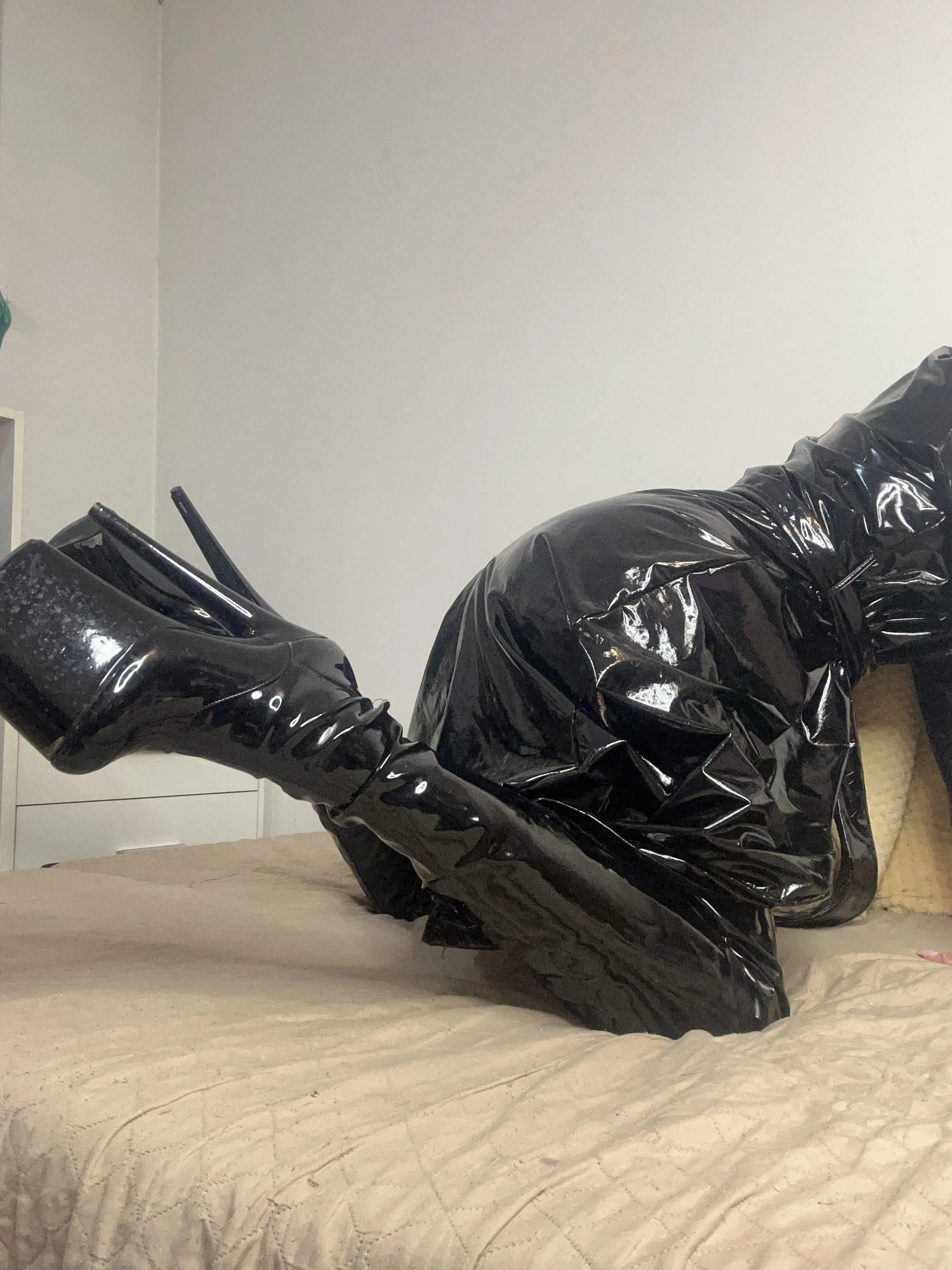 one of my favorite boots posted by Sabine_heelsland