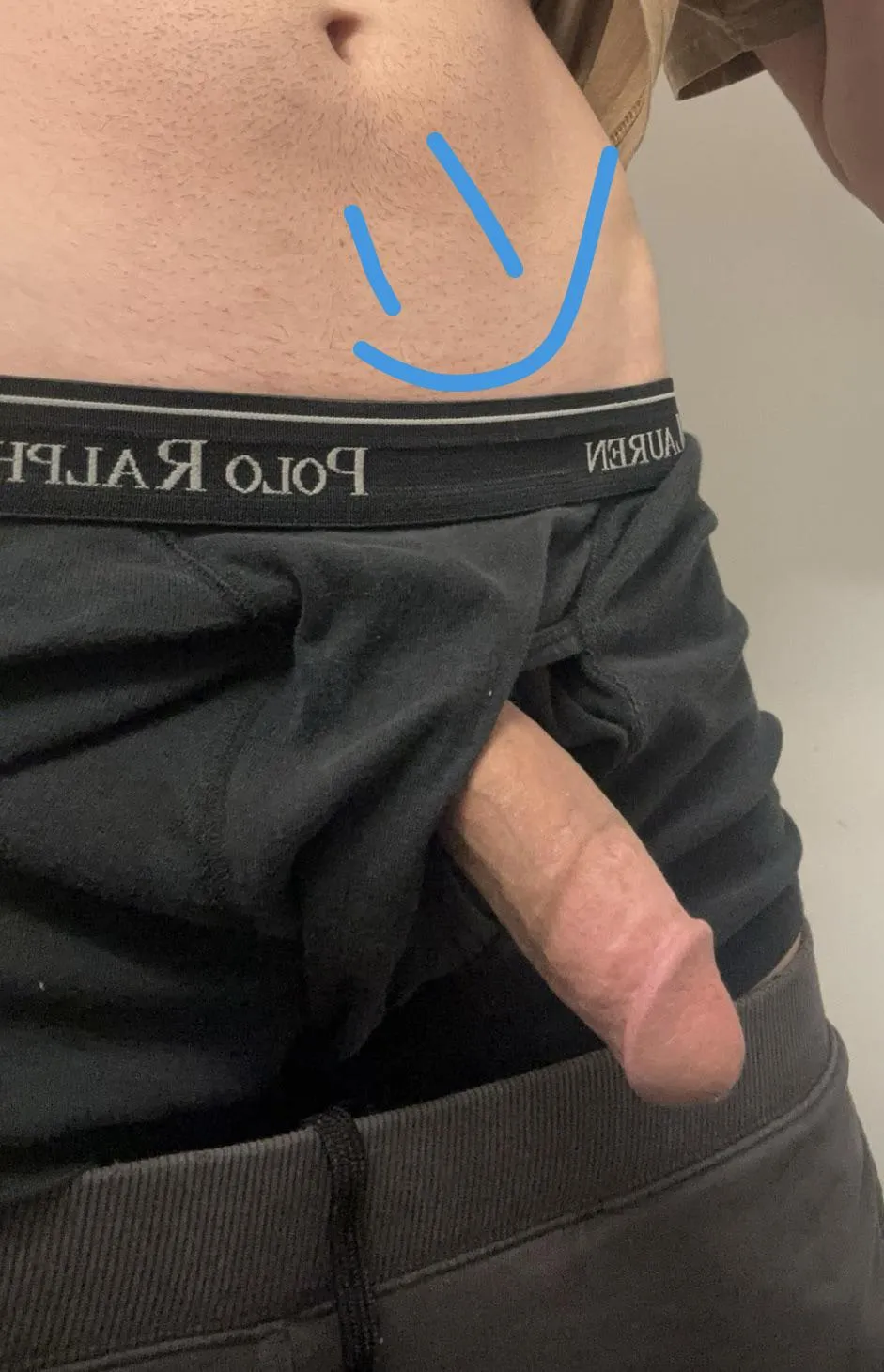 (19) TOP masc looking for nerdy bottoms, just broke up with my gf want a slutty boy toy to make me cum @jjxxccvvbb🤓 posted by HorsieeTopBoyyy