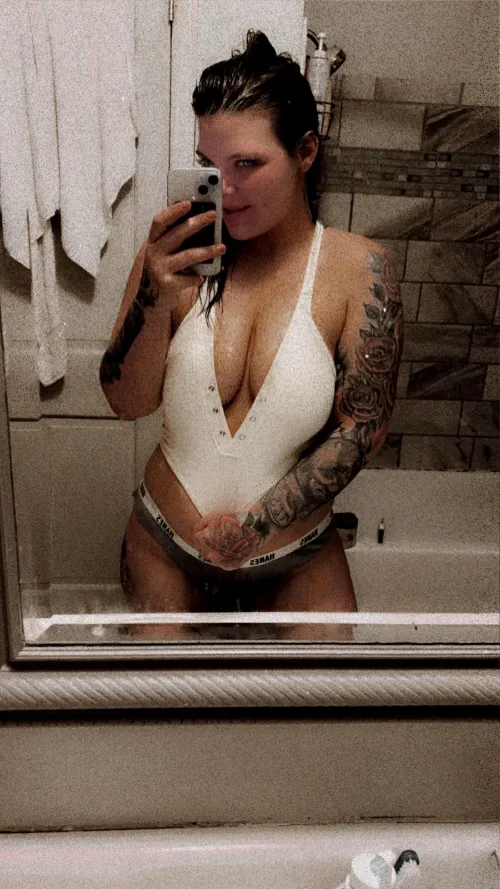 I’m looking for someone to make content with,  info in bio. by MckameyRose