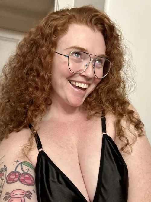 [IRTR] Who needs makeup when you've got freckles? by thelegogoddess_