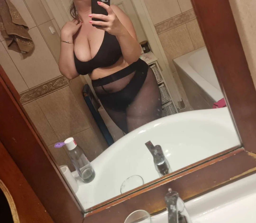 These tights wanna feel your hands posted by Ella_Secret_Life