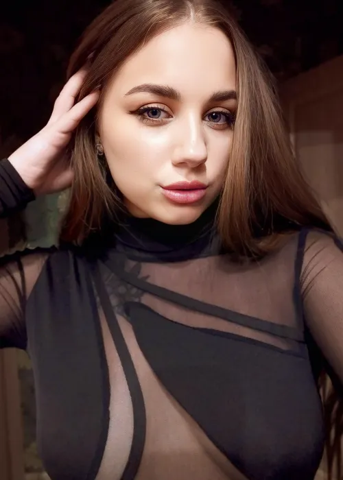 Quick selfie before figure skating practice! ⛸️ by HoneyWhimsy