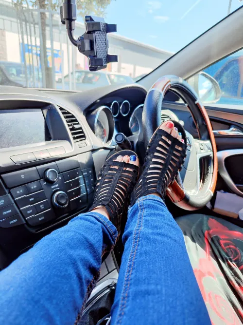 Hot sandals with rainbow nails by Vixens-Destiny