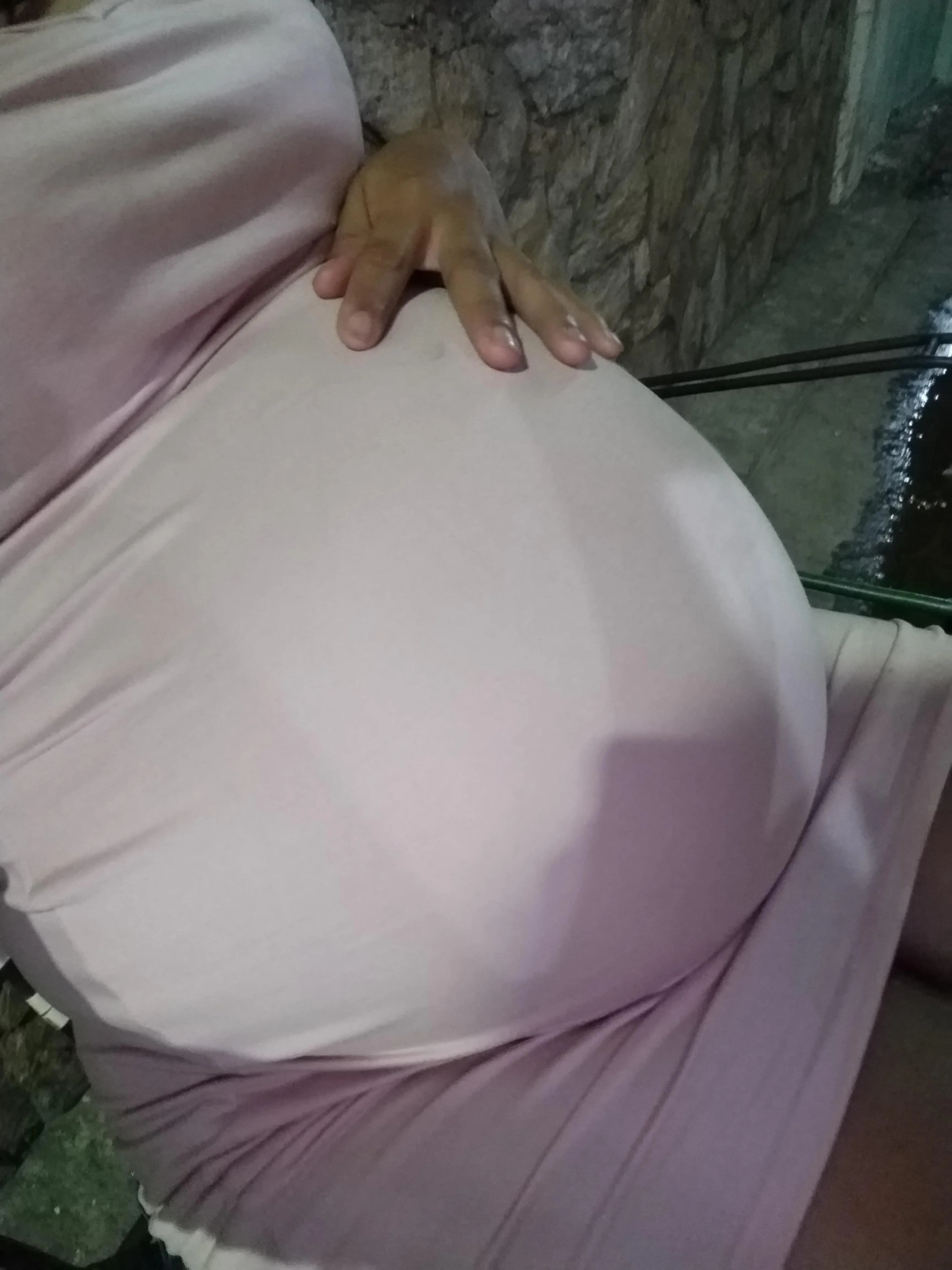 I like tight dresses during my pregnancy posted by akmv1312