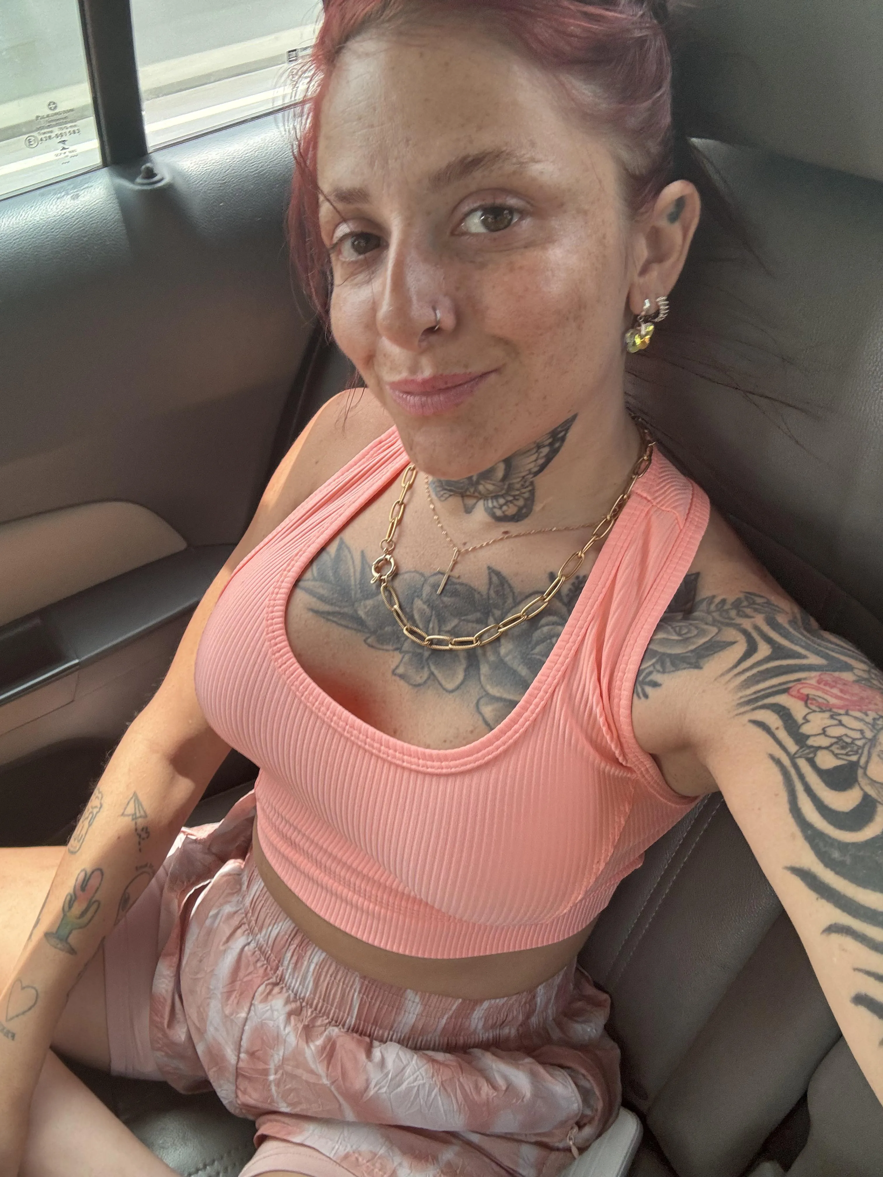 Returning from the gym posted by Lapeco24