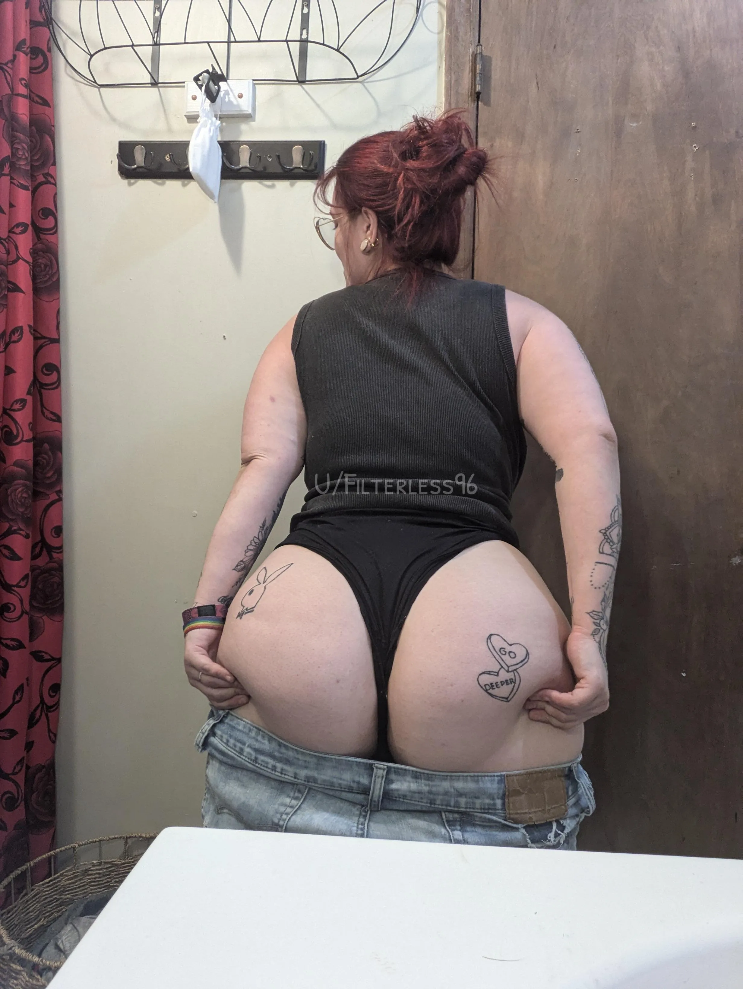 A little tease to start off your week(; posted by Filterless96