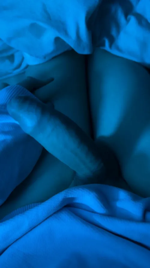 First post on my new acc! :3 by sillyblewii