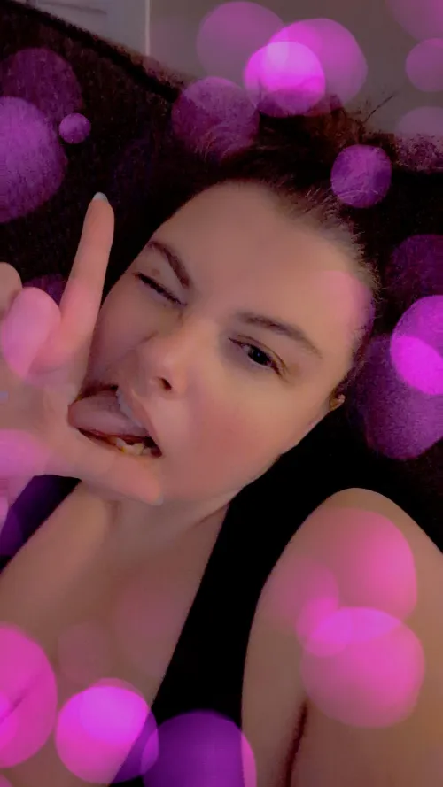 Good morning, my loyal losers. Wake up and remember your purpose—adoring and spoiling Me. Today, I want to see your devotion in action. That means sends all day, no excuses. Start now, keep going until it declines and then take out a loan! Make Me prou by Annasasin69