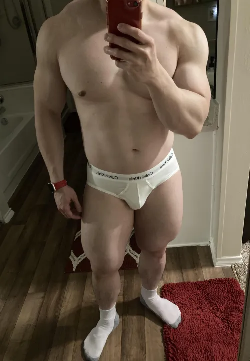 Got called a gym rat on Grindr lmao 😂 by Baker_in_disguise