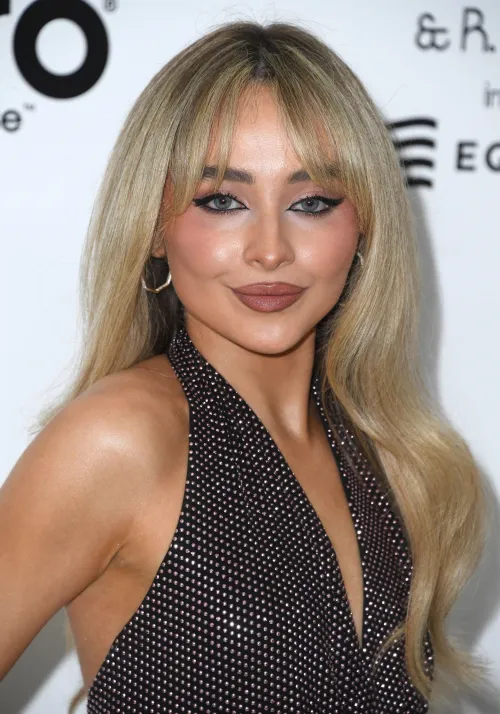 Sabrina Carpenter armpit by nick_nance