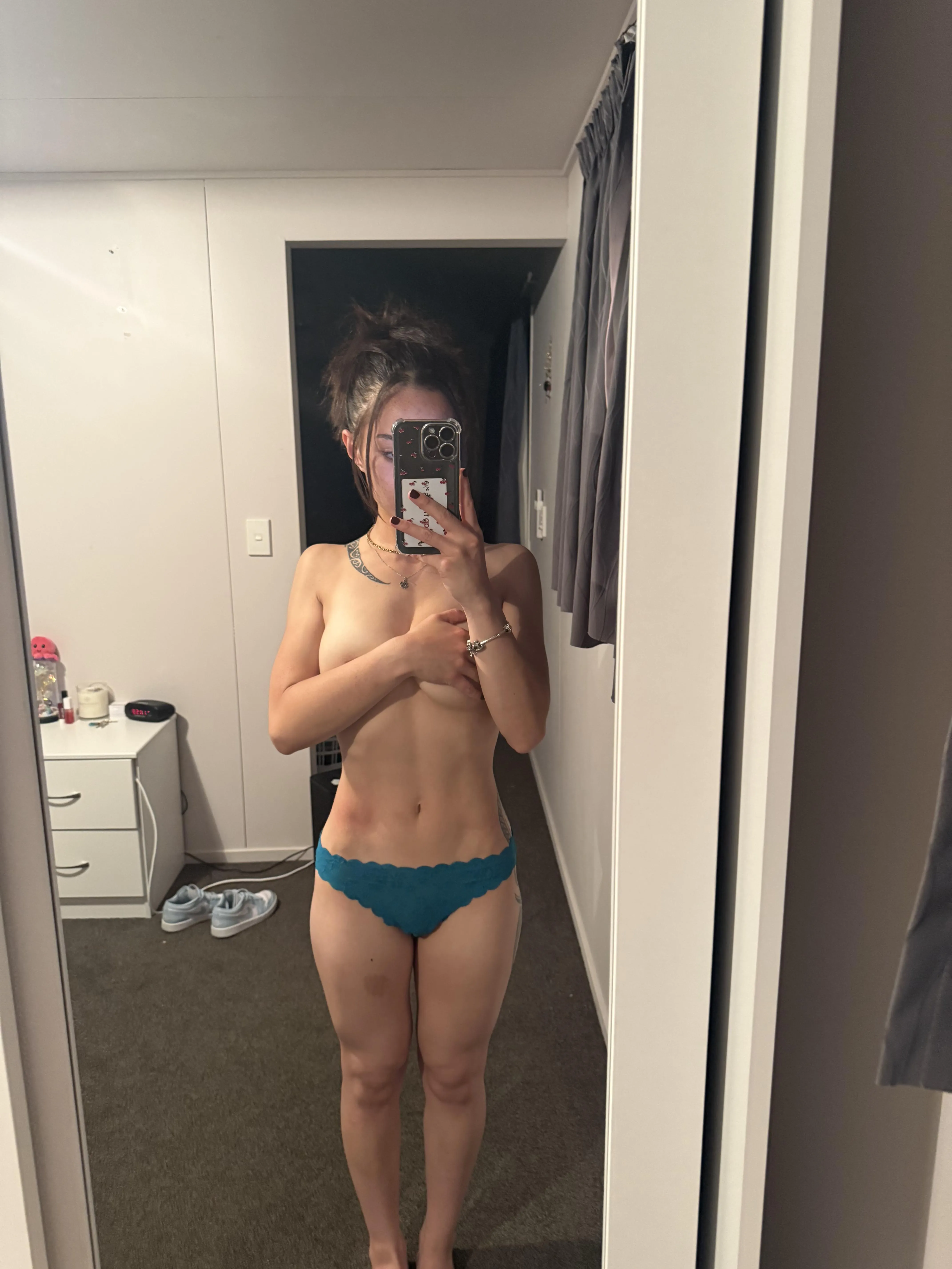 should i move my hand? posted by Own-Leadership1183