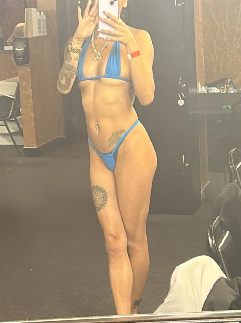 What do you do for fun during a MN snowstorm? 😜 (f) posted by Sweetheart144