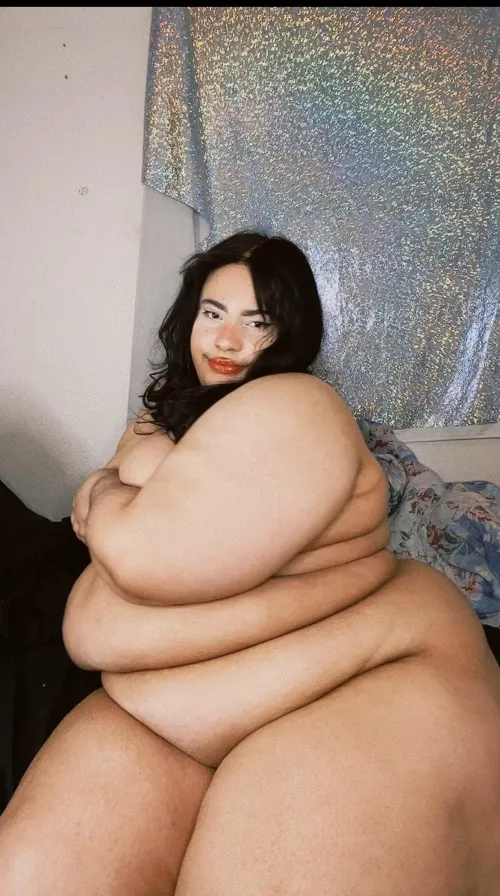 When one belly gets bigger than the other 🤭 by Planet_Jupiter94