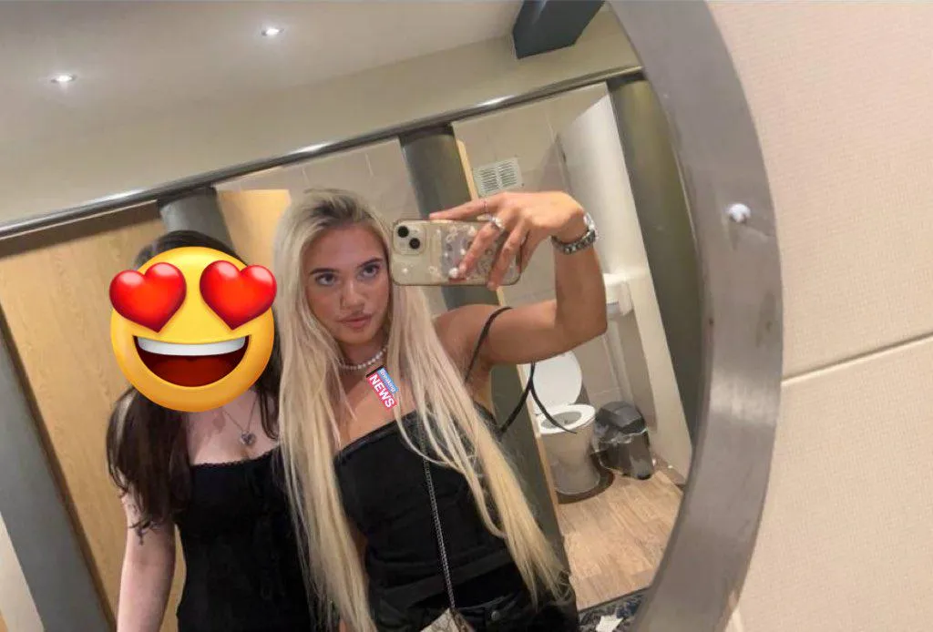 will i use you or the toilet behind me? posted by Intrepid-Cry3937