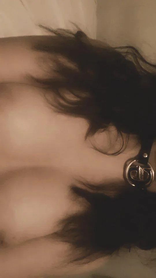 pull me from my choker and drag this filipina bunny in bed? posted by NarraFoxxie