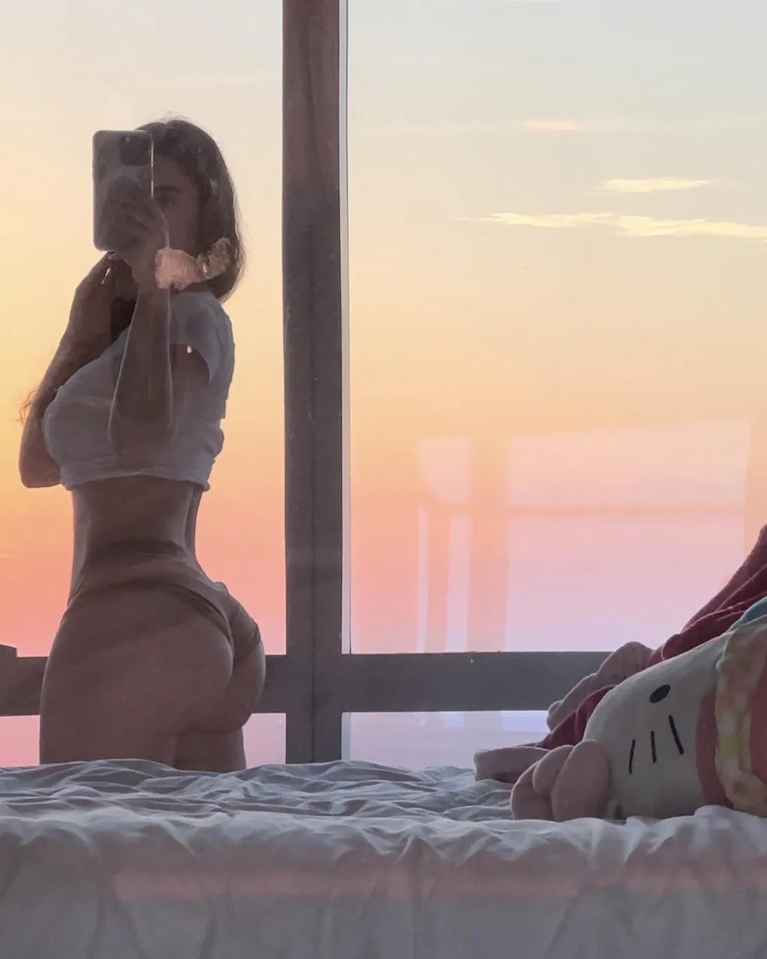 Realprettyangel posted by caitbabyxo