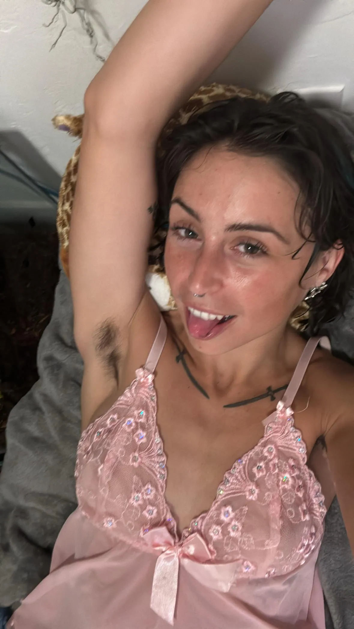 Shaved is so boring ALWAYS HAIRY! posted by Jessiebellexxx_