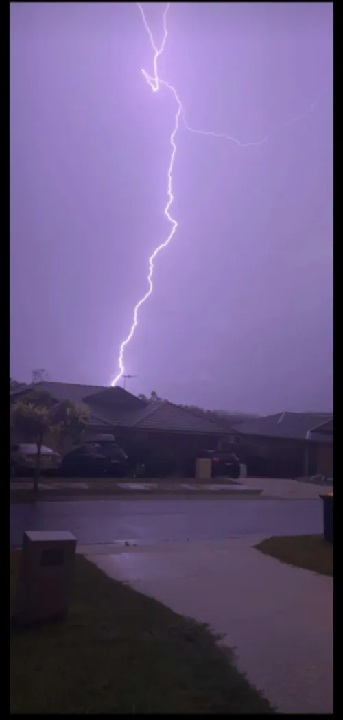 It's been a really shit day, would love to just talk to someone, spent even need to be sexual just wouldn't mind a vent by Bright_Peak_1874