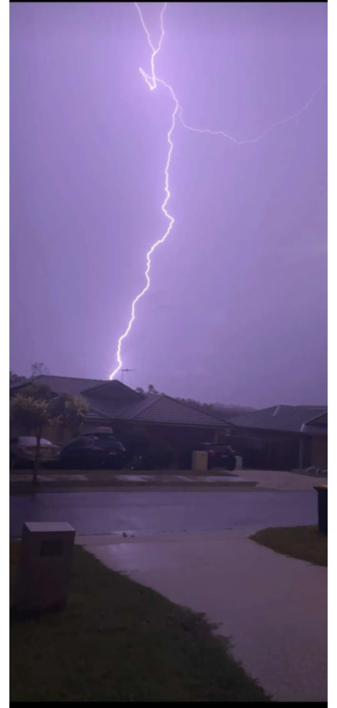 It's been a really shit day, would love to just talk to someone, spent even need to be sexual just wouldn't mind a vent posted by Bright_Peak_1874