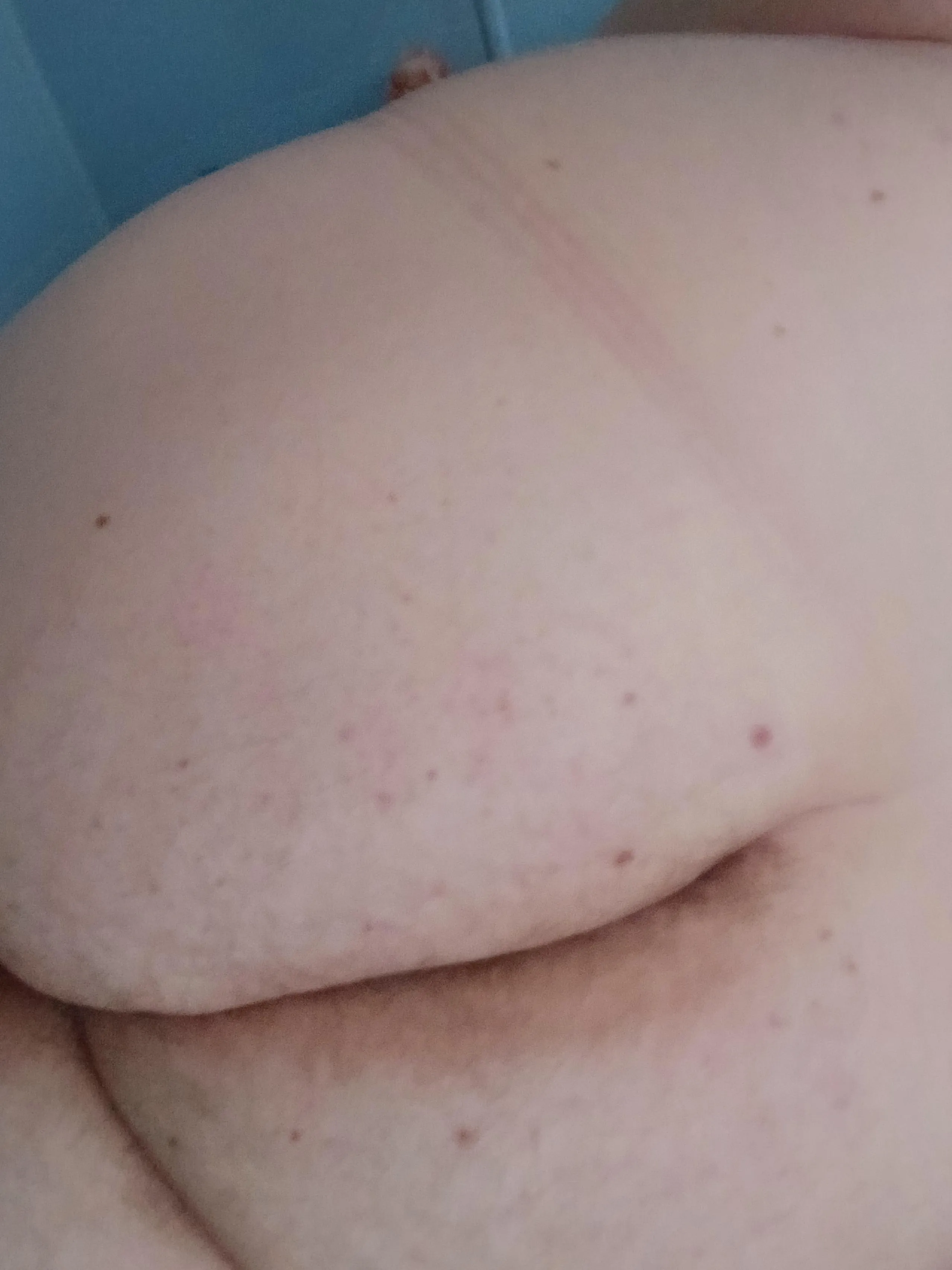 Str8 curious m4m looking to be bred posted by SmashedAvoToast_2711