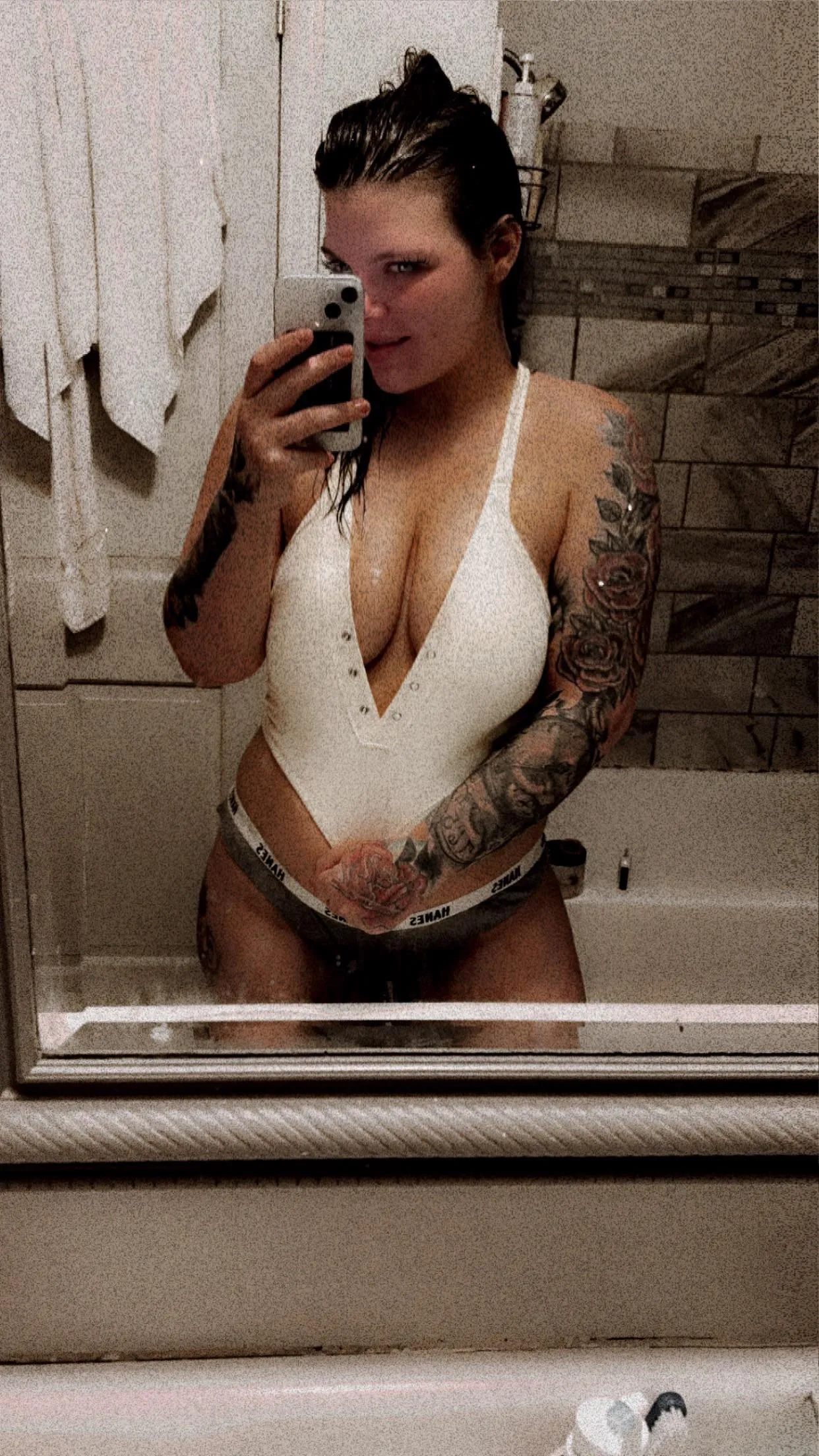 Would anyone  be down to make content with me ?😄 info is in bio posted by MckameyRose