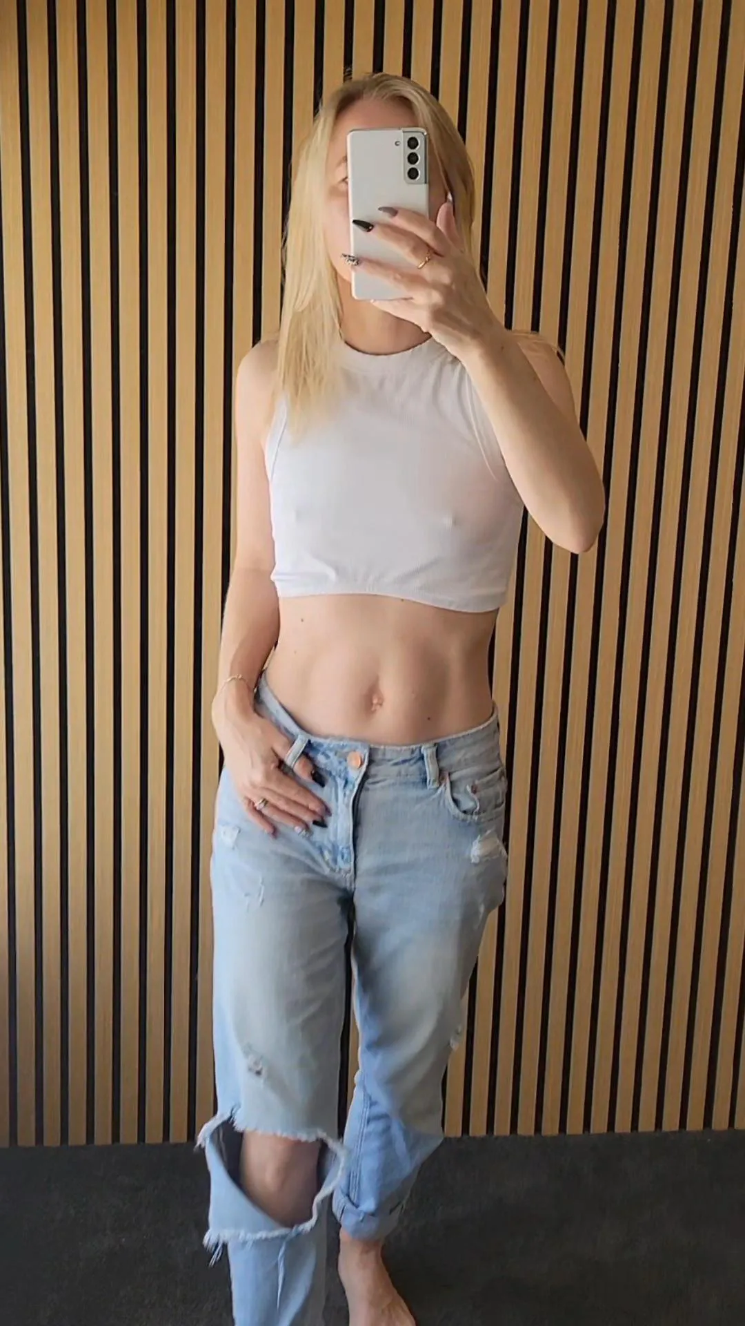 Casual shopping outfit posted by UVAus