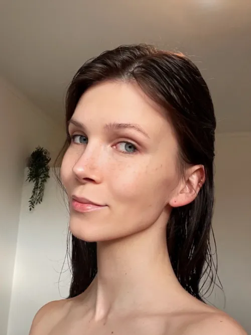 nothing beats a fresh face 😇 by IvyNash