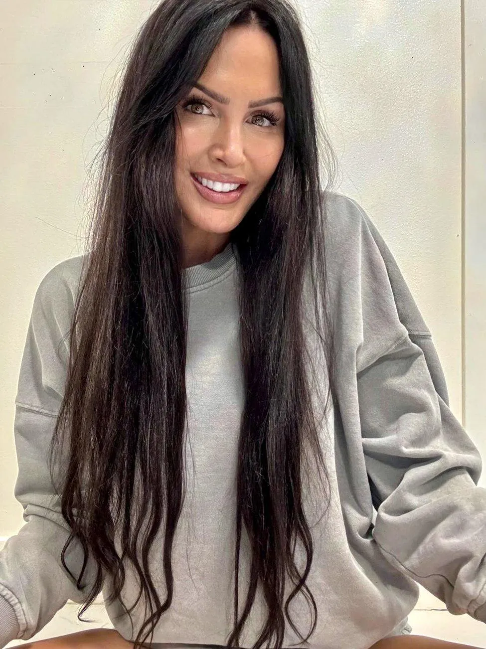 Today I took the day off from work, I chose this comfortable look to be at home. 42[F] posted by Daunting_Macey